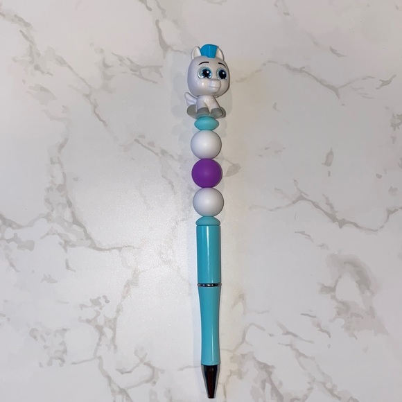 Doorables Pegasus Blue Beaded Pen Black Ink Refills Included - Picture 1 of 2